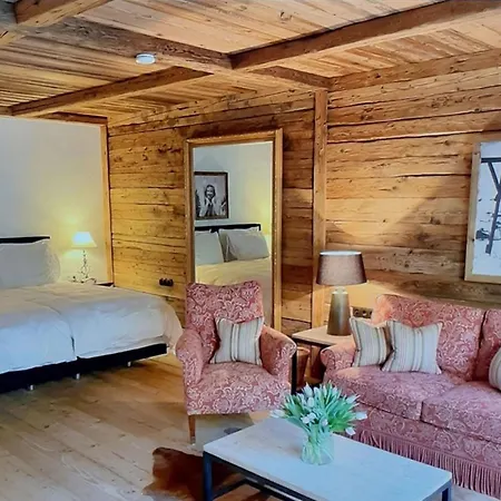 The Stunning Chalet Has 7 Bedrooms Alpesi faház Nasserein